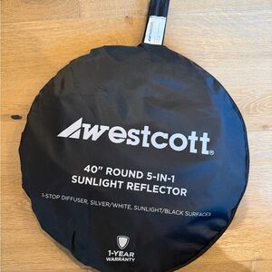 Westcott - 40" Round 5-in-1 Sunlight Reflector